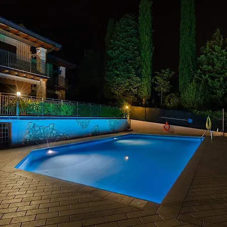 Apartment Le Residenze Del Lago Toscolano Maderno